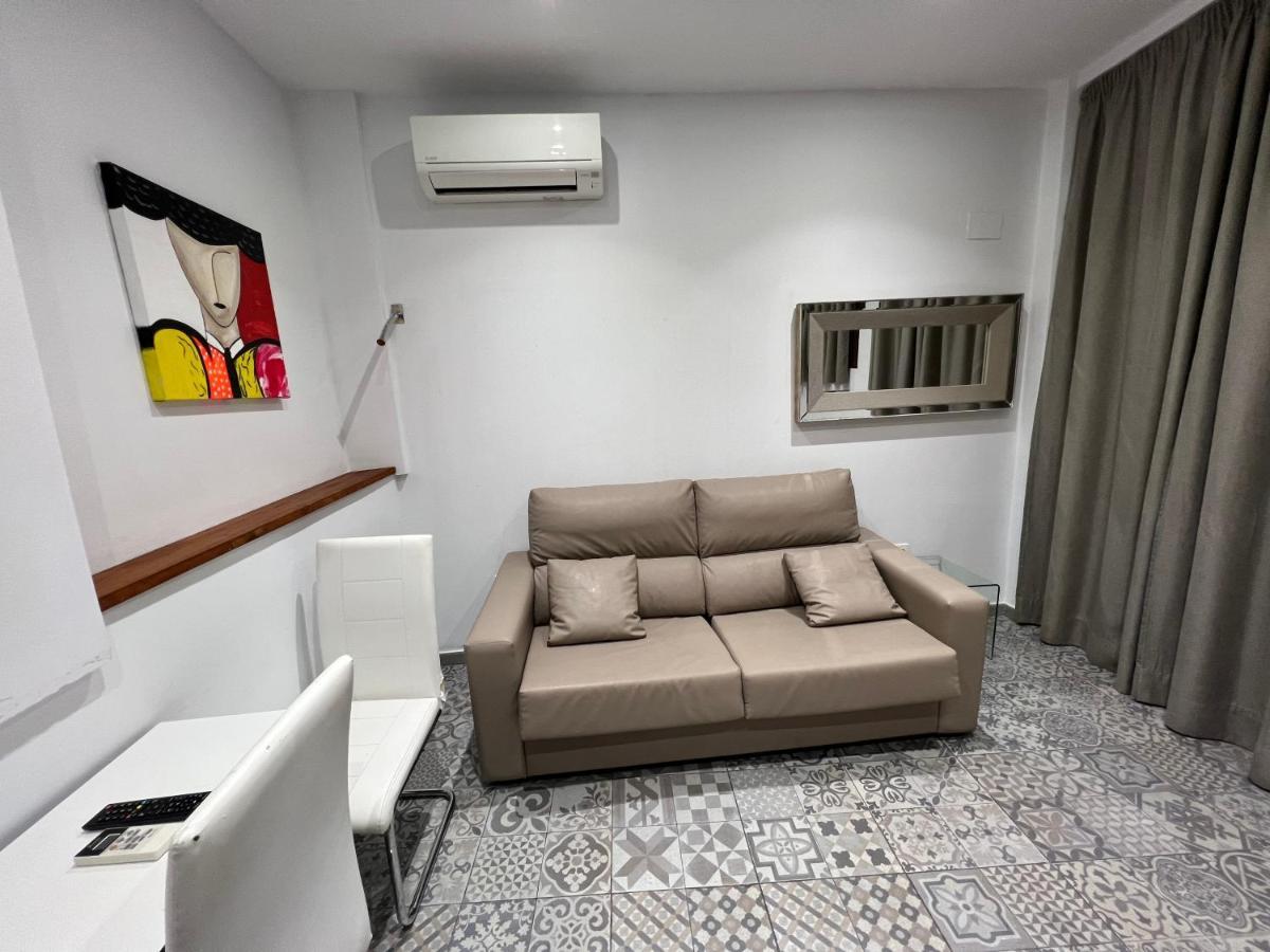 Apartamentos Royal Urban Granada Exterior foto