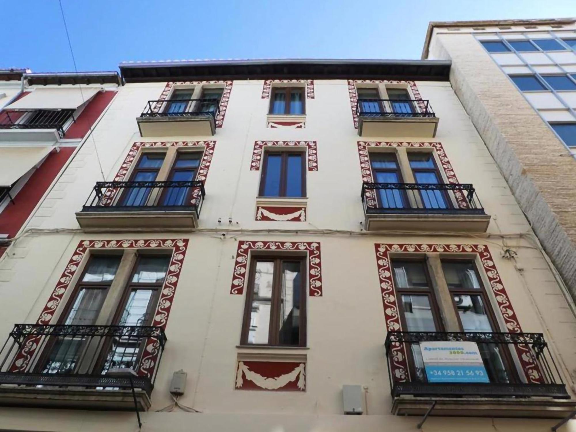 Apartamentos Royal Urban Granada Exterior foto